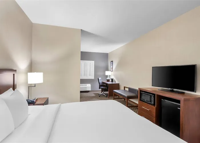 Hotel Comfort And