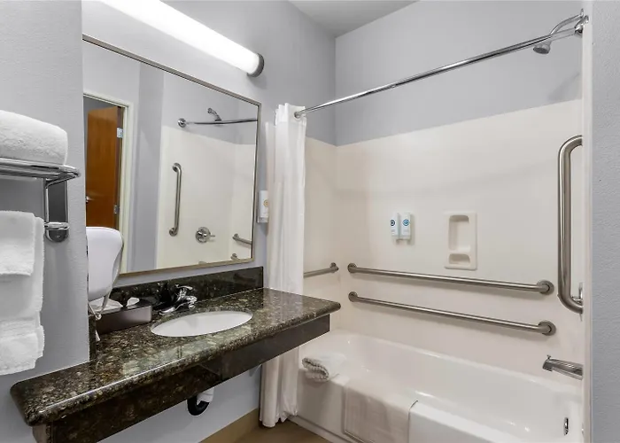 Hotel Comfort And