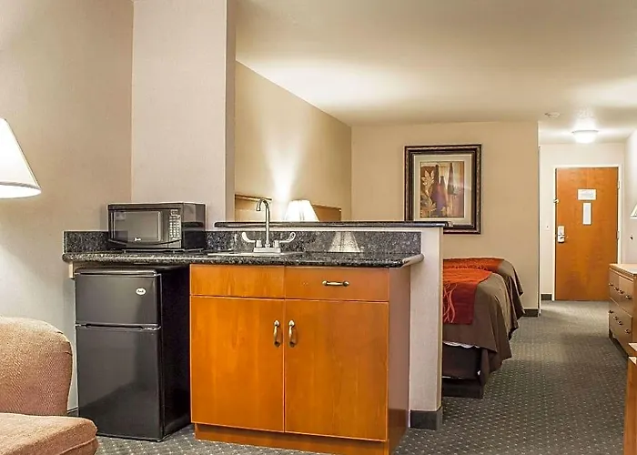 Hotel Comfort And Thatcher
