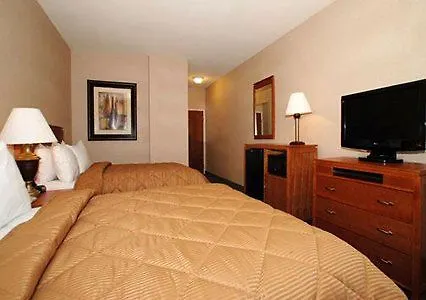 Hotel Comfort And Thatcher